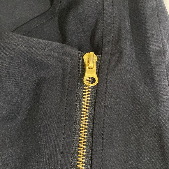 NEW Black Scrub Top - Picture 2 of 6